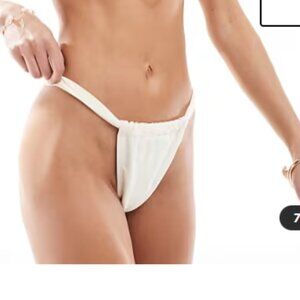 ASOS - Bikini Bottom = Miss Selfridge strap side bikini bottom in cream